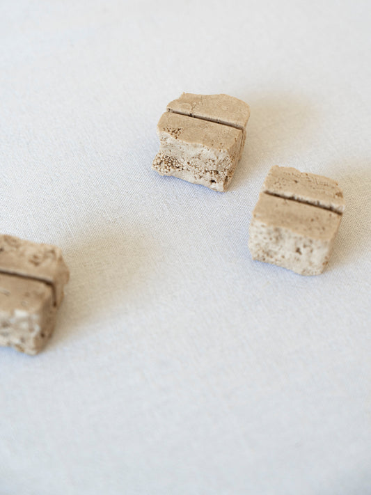 Porta Nombres Piedra