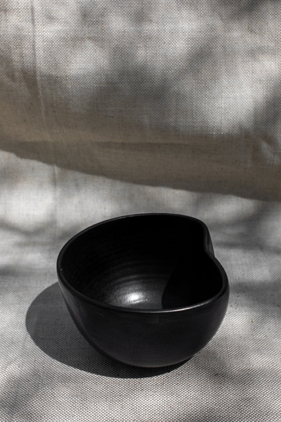 Vajilla cerámica negro