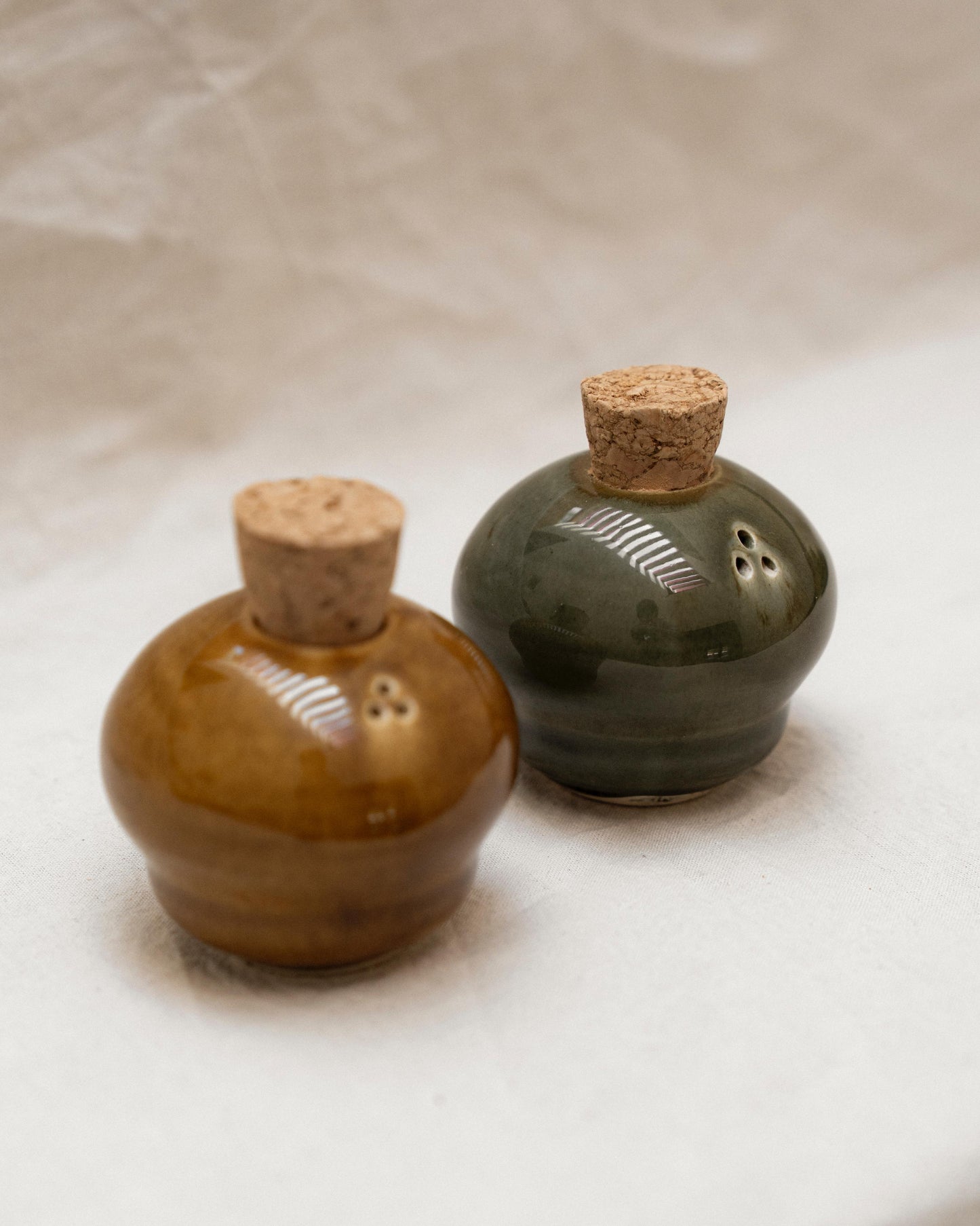 Salero / Pimentero de cerámica