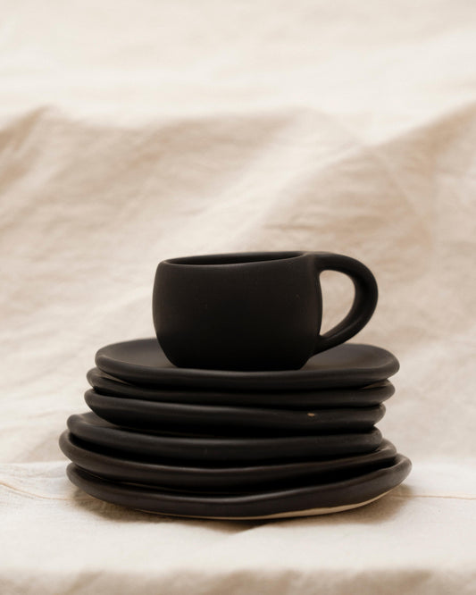 Vajilla cerámica negro