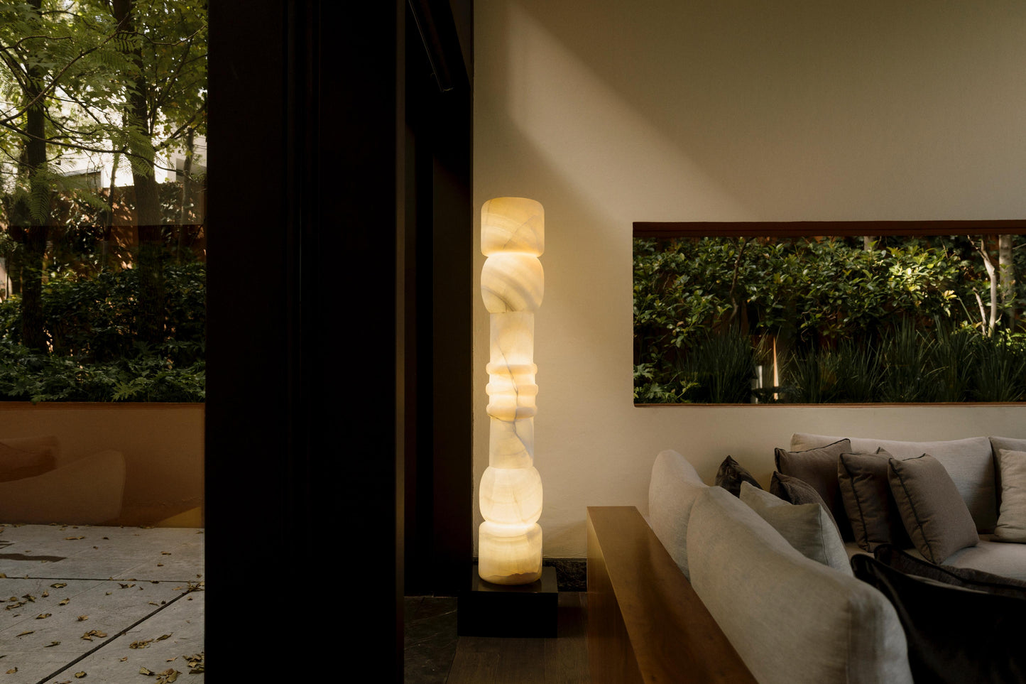 Lámpara Tótem Ónix