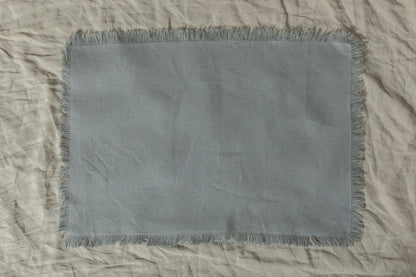 Servilletas / Individuales Gris azulado de lino español - Colección Deshilada